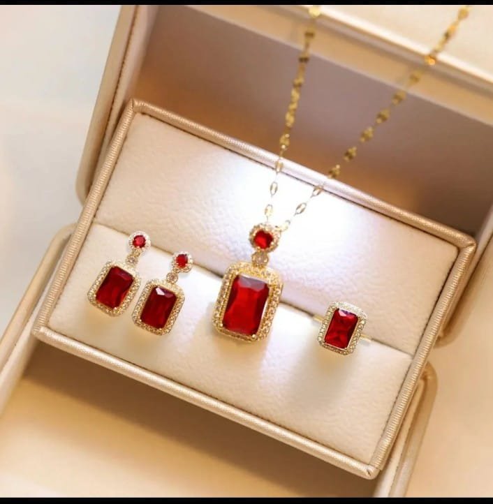 Red stone 3pcs pendent, earring and Finger ring All together in one set - Image 3