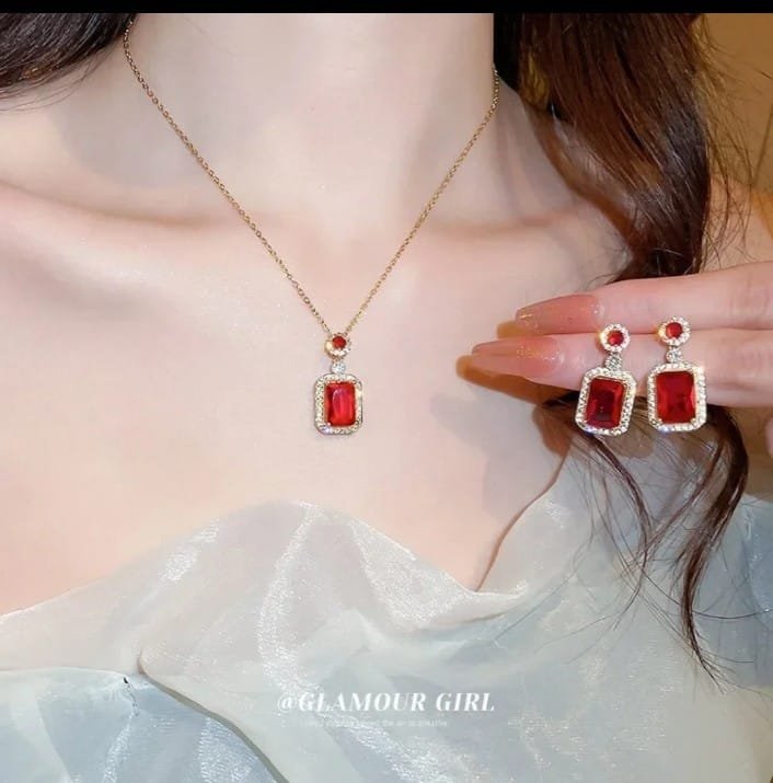 Red stone 3pcs pendent, earring and Finger ring All together in one set - Image 2