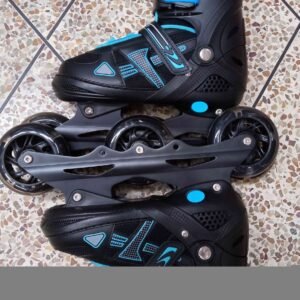 Skating Shoe 100mm 3 Wheel