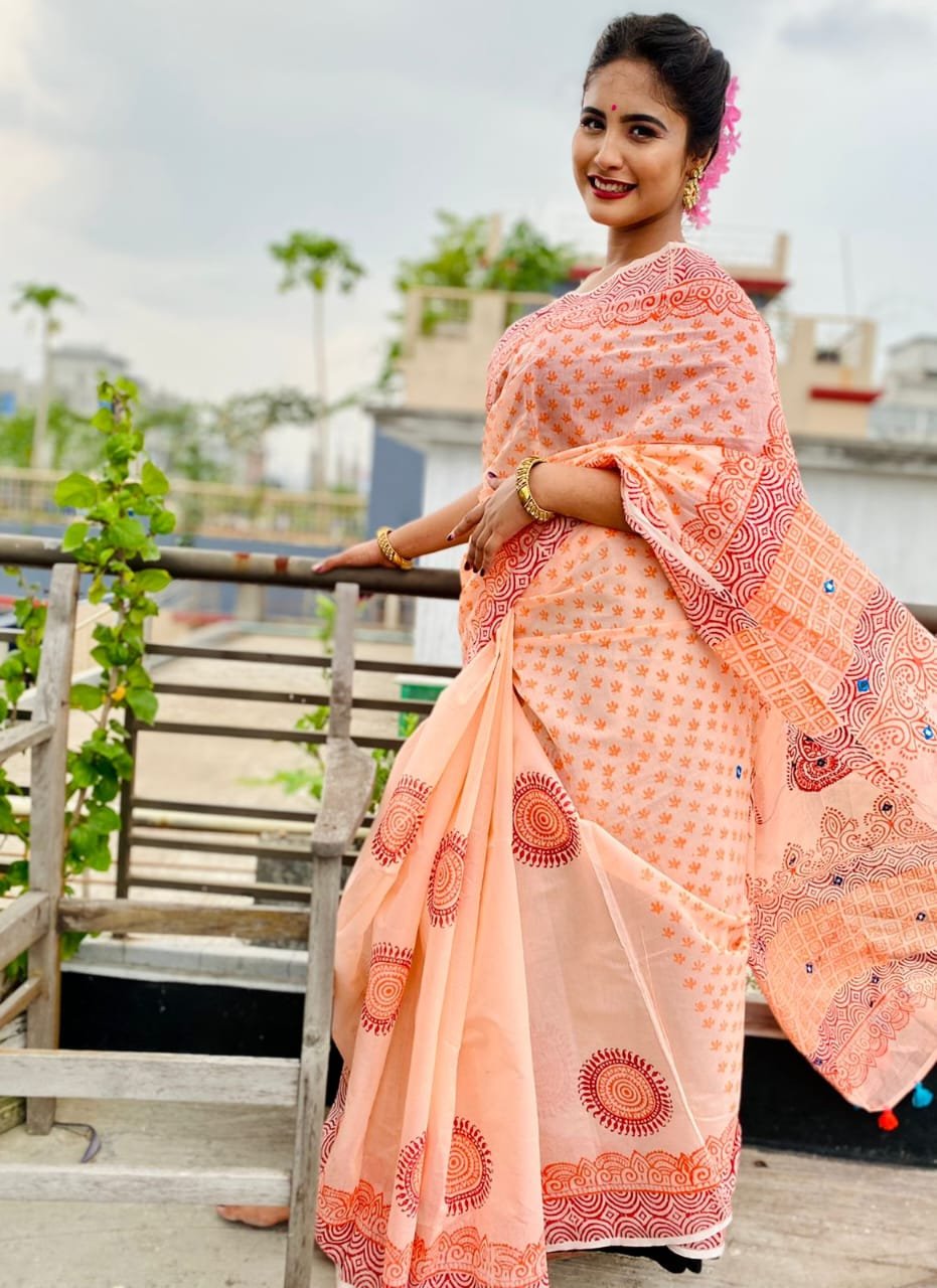 হাফ সিল্ক শাড়ি - Image 2