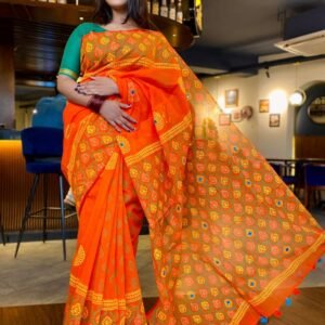 হাফ সিল্ক শাড়ি