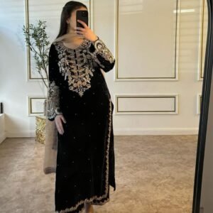 এমব্রয়ডারি থ্রি-পিস