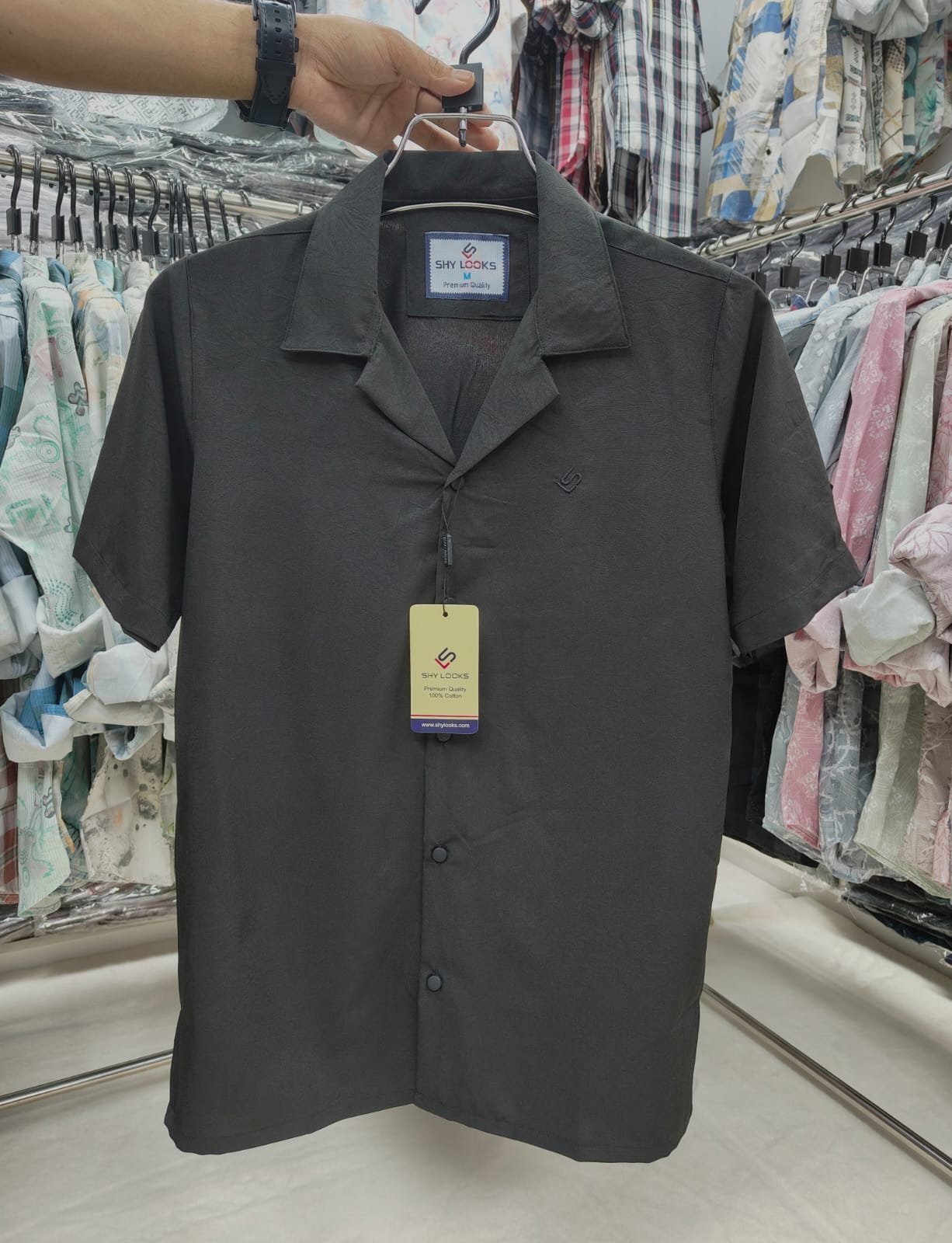 *Dropped Shulderd Half Sleeve Shirt for Men's*