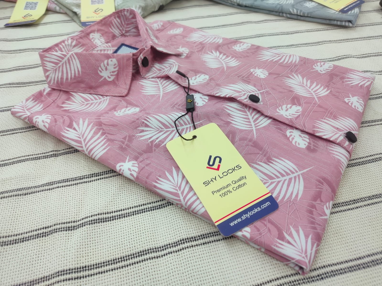 Pure Cotton full Sleeve Print Shirt for Men's - Image 2