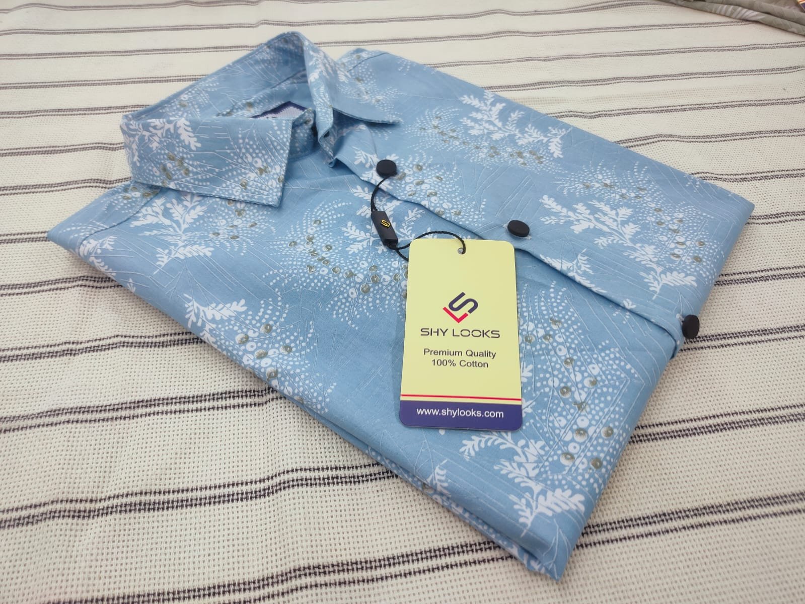 Pure Cotton full Sleeve Print Shirt for Men's - Image 2