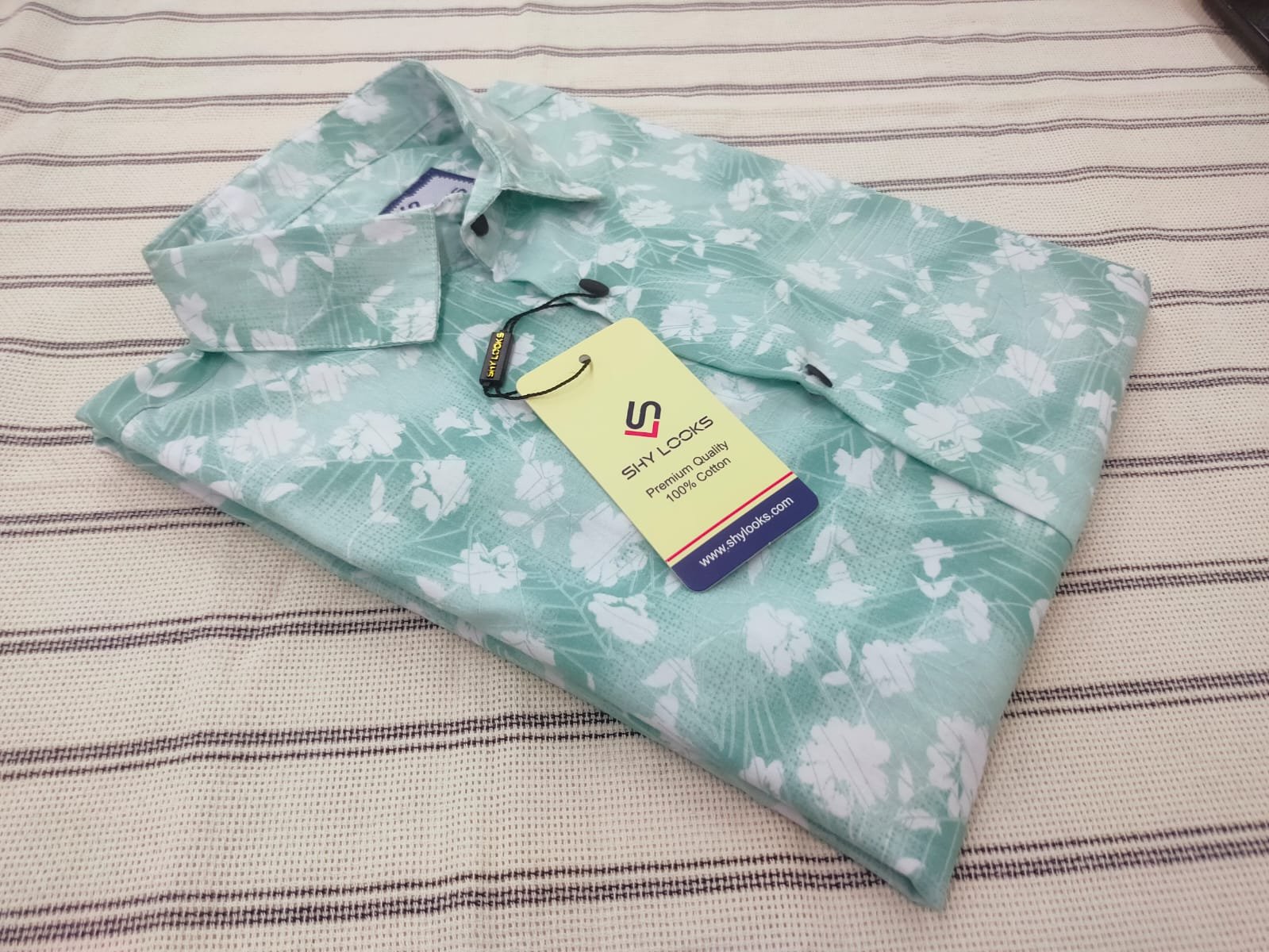 Pure Cotton full Sleeve Print Shirt for Men's - Image 3