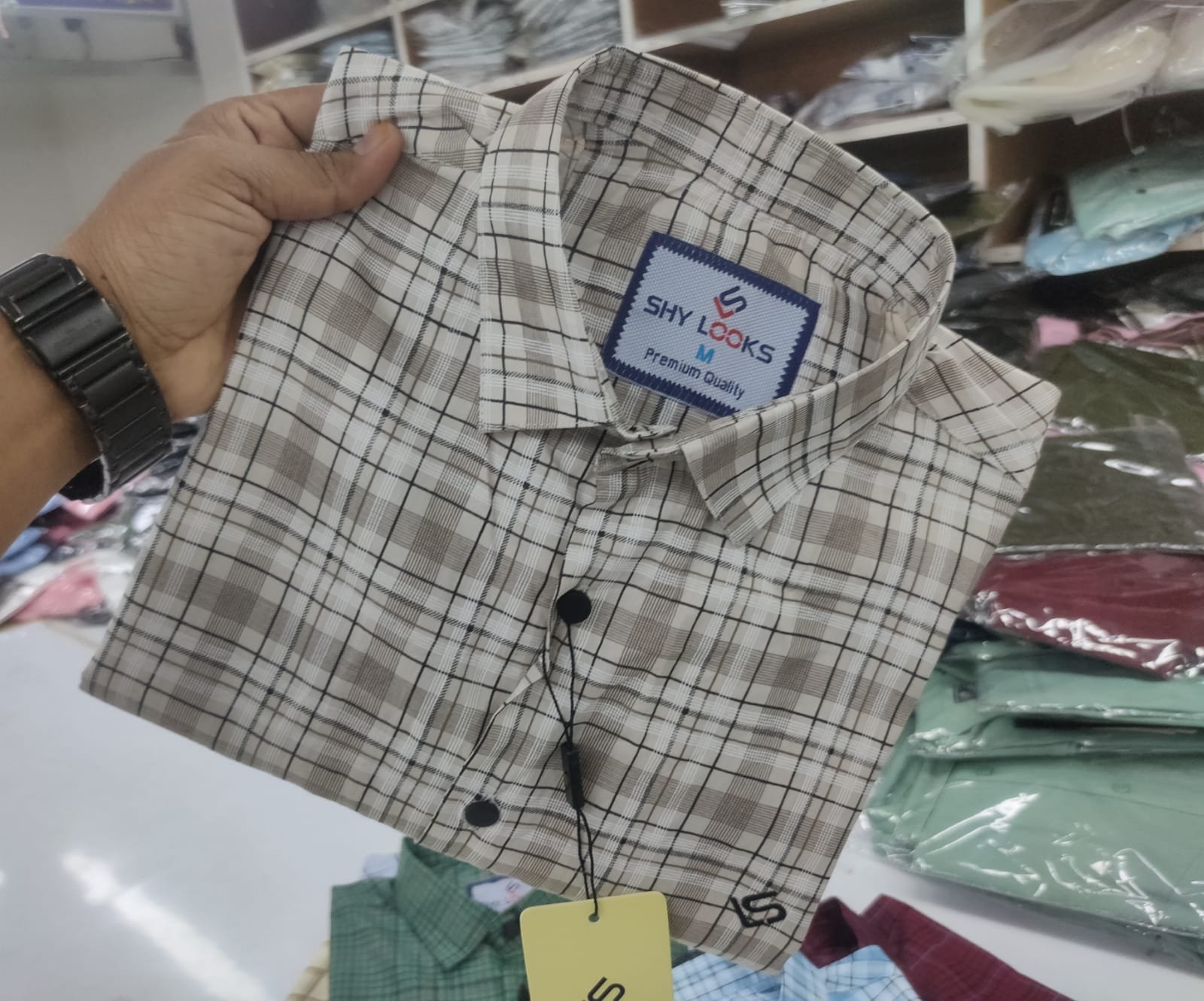 *Cotton full Sleeve Check Shirt for Men's