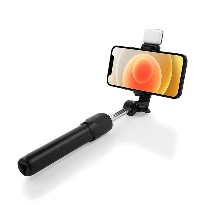 R1S Remote Control Selfie Stick With LED Light - Image 4