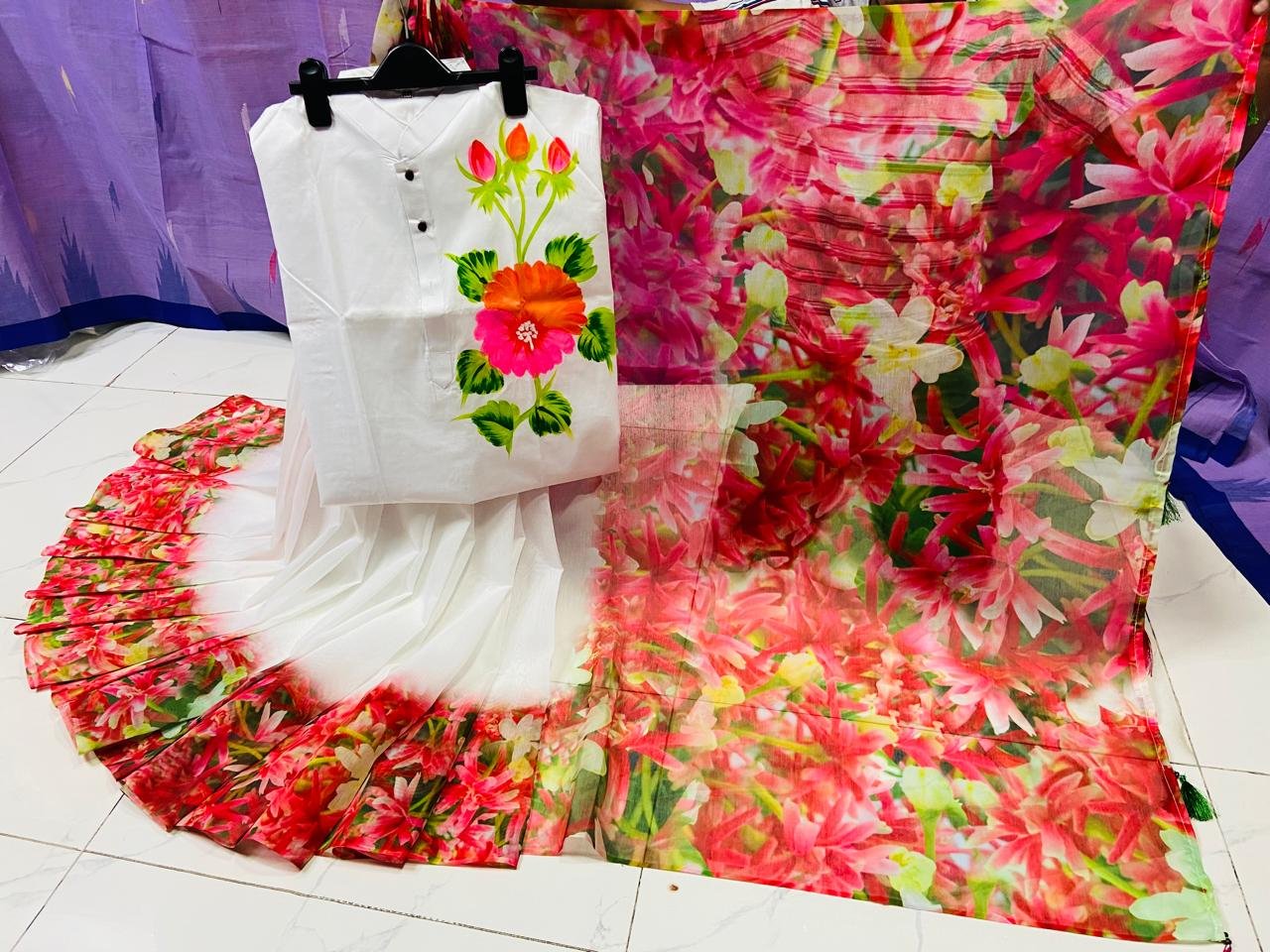 কাপল ড্রেস