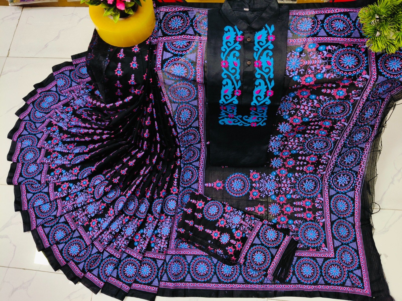 কাপল ড্রেস