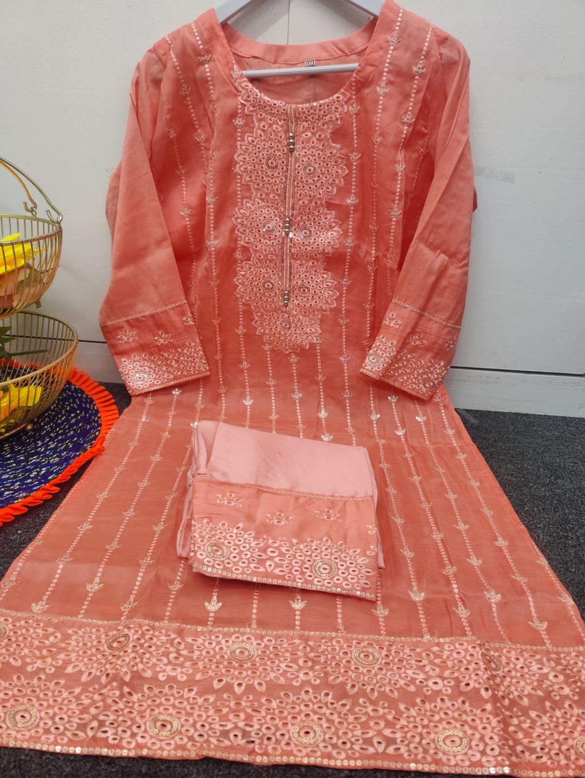 পাকিস্তানি পার্টি রেডি থ্রি-পিস - Image 2