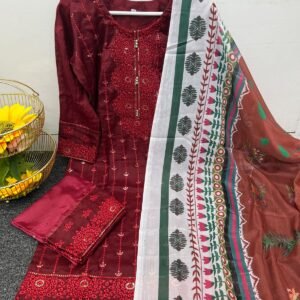 পাকিস্তানি রেডি থ্রি-পিস