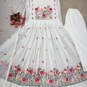 কাট থ্রি-পিস