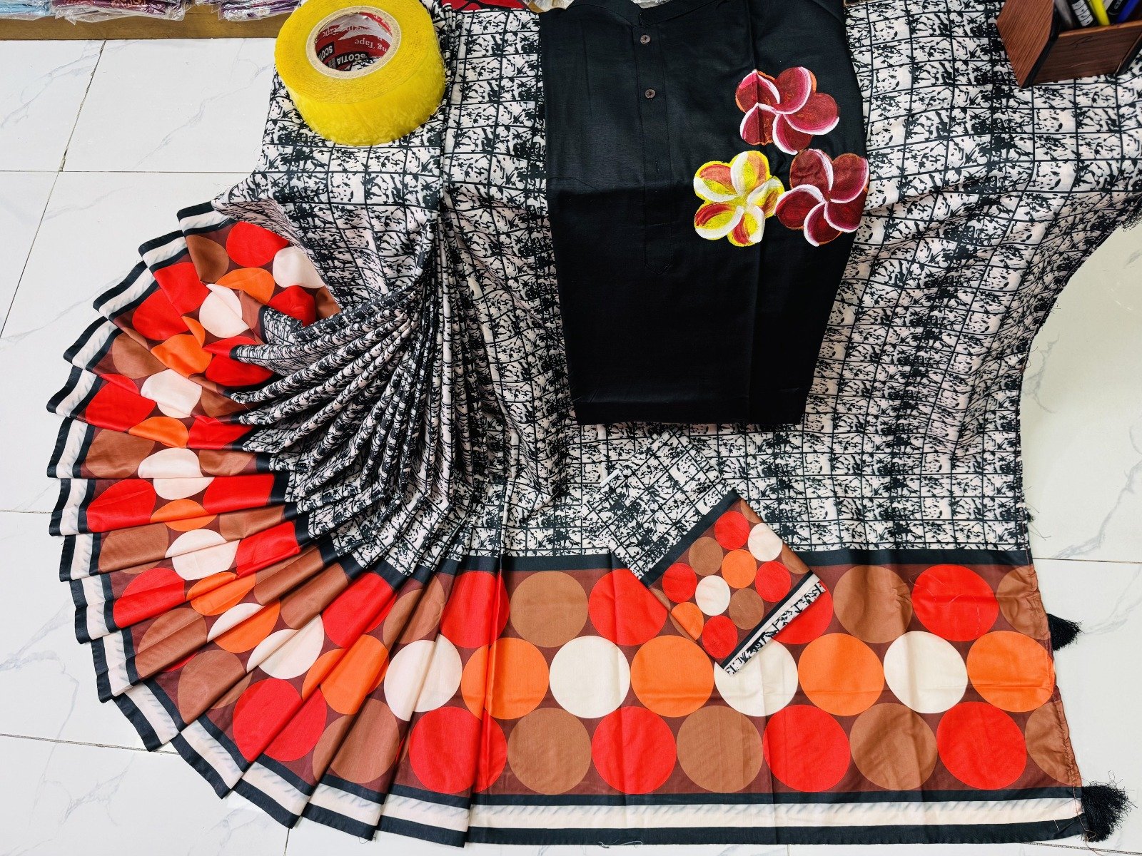 চান্দুরি সিল্ক নতুন শাড়ি(কাপল ড্রেস)