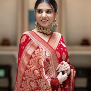 Dhupiyan Sharee with Blouse Piece