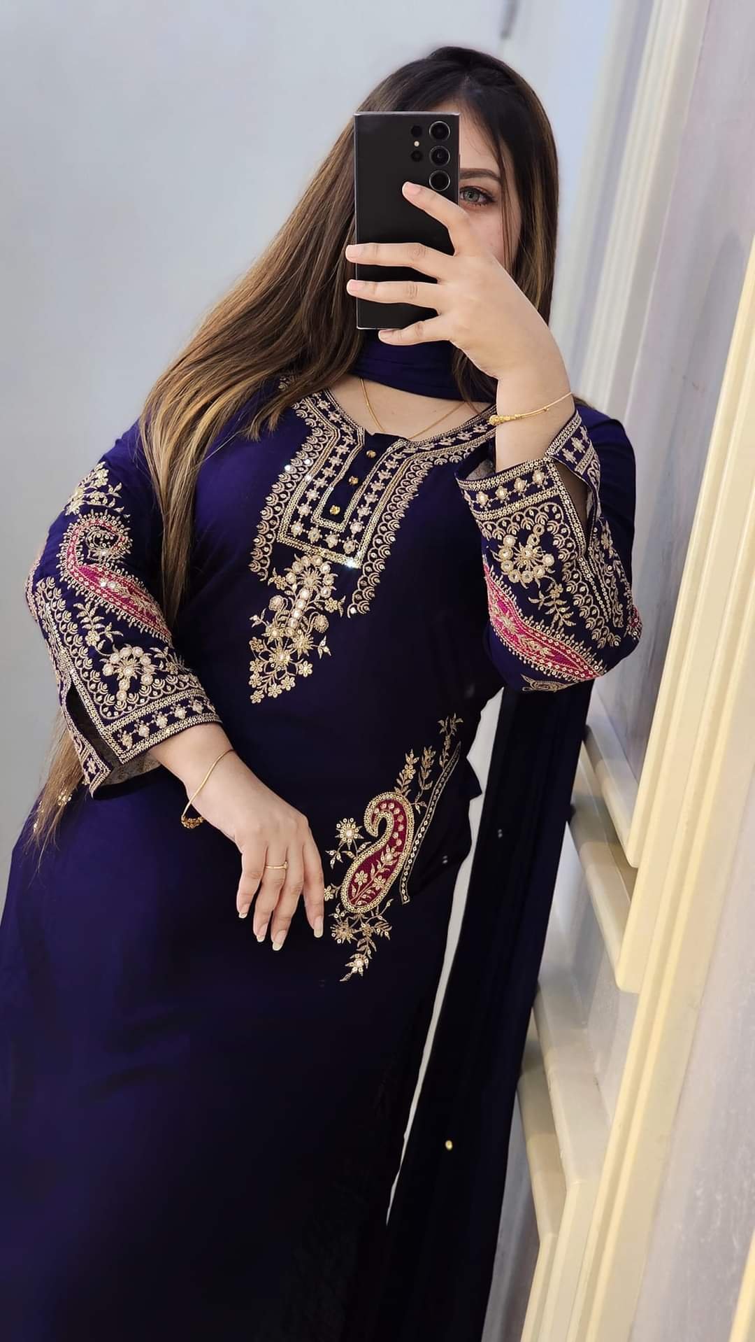 রেডি এমব্রয়ডারি থ্রি-পিস - Image 2