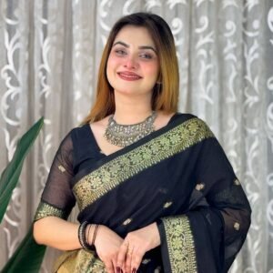 প্রিমিয়াম শাড়ি সাথে ব্লাউজ