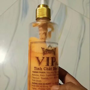 New Vip Cream Body Vip Black Peeling Essence, Helps the skin to absorb the best and fastest whitening cream Genuine - Cream Body
