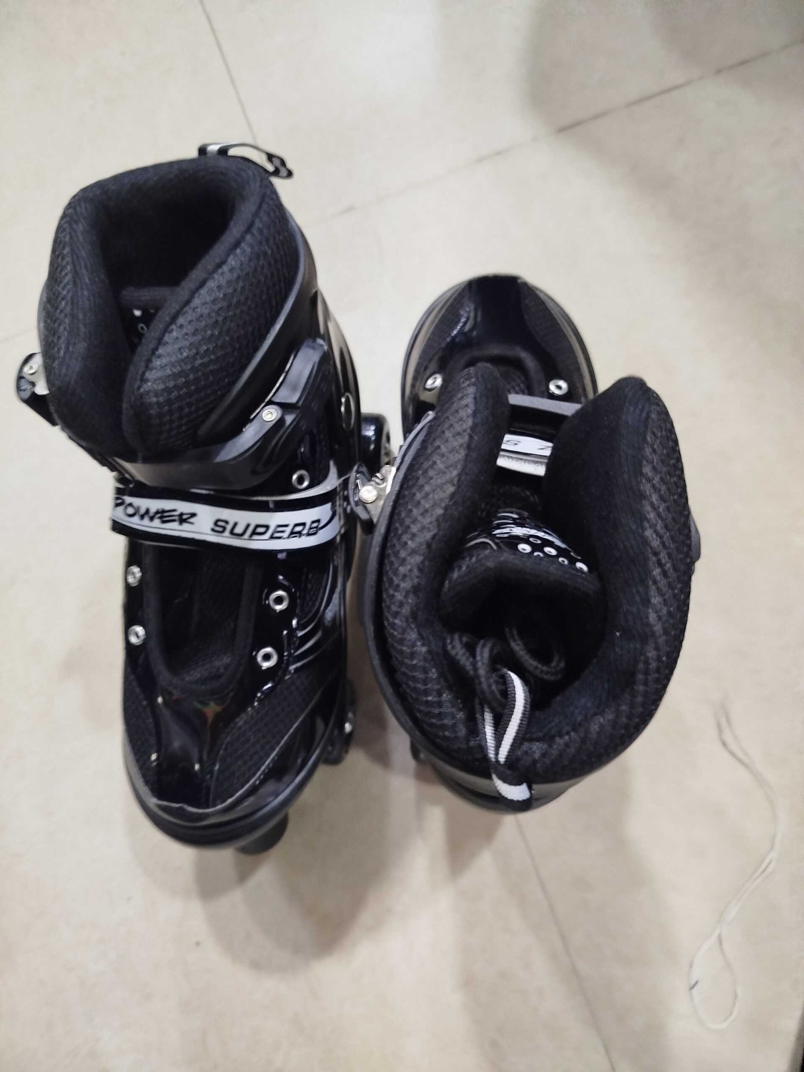 Skating Shoe Car Wheels - Image 2