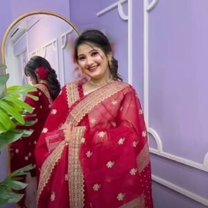 মসলিন শাড়ি সাথে ব্লাউজ পিস