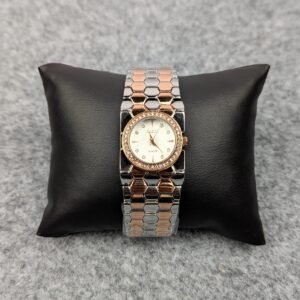 Elegant Golden Ladies Quartz Watch with Crystal Bezel – Premium Bracelet Design