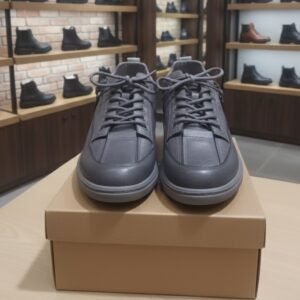 প্রিমিয়াম স্টাইলিশ ক্যাজুয়াল লেদার স্নিকার্স জুতা