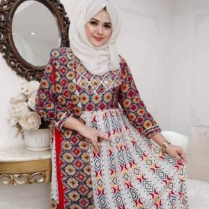 🌸𝗡𝗮𝗶𝗿𝗮 𝗖𝘂𝘁 𝗧𝗵𝗿𝗲𝗲 𝗣𝗶𝗲𝗰𝗲 🌸