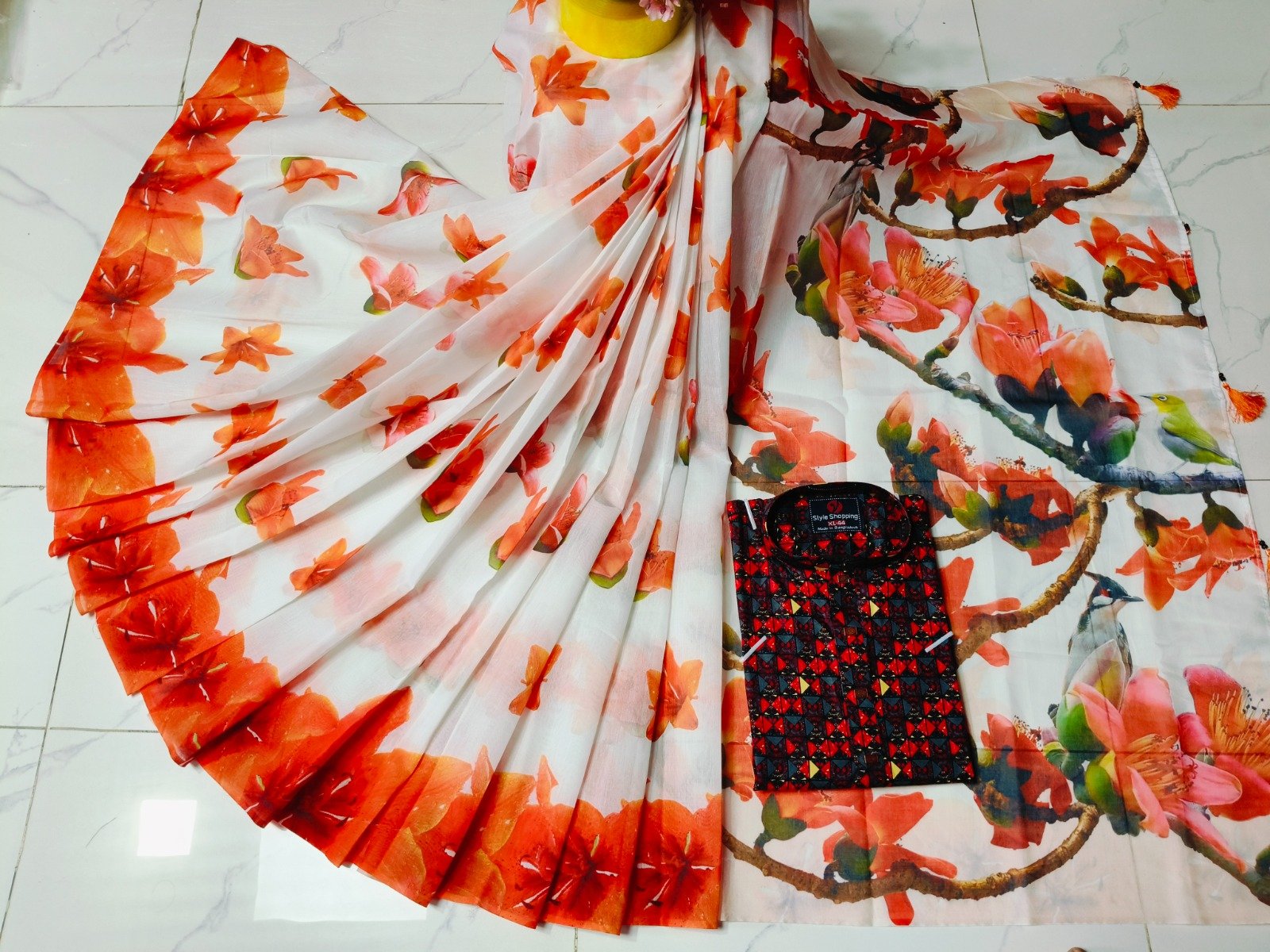 চান্দুরী ডিজিটাল প্রিন্টের শাড়ি এবং পাঞ্জাবি কাপল ড্রেস