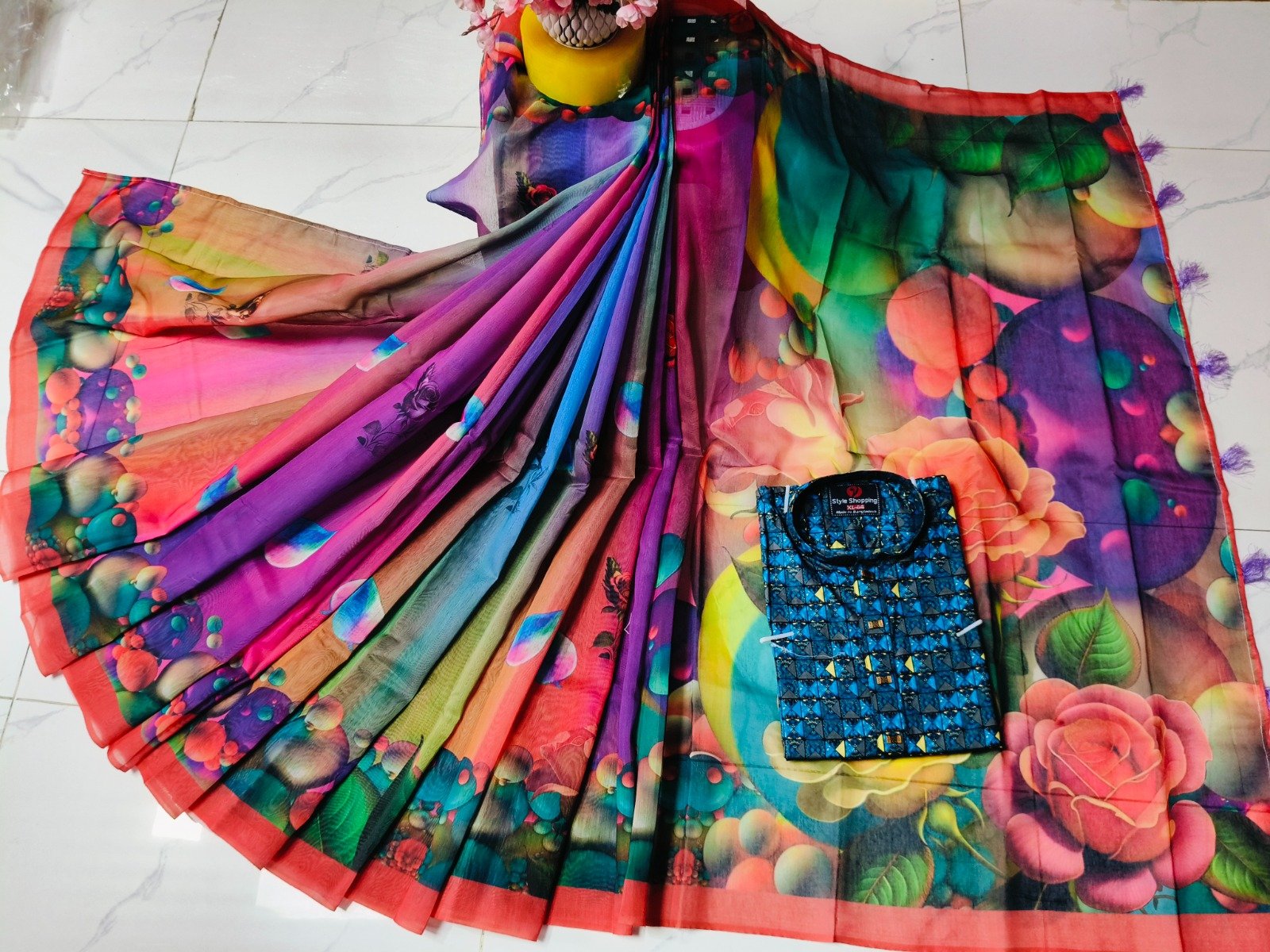 চান্দুরী ডিজিটাল প্রিন্টের শাড়ি এবং পাঞ্জাবি কাপল ড্রেস