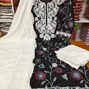 রেডিমেড থ্রি পিস