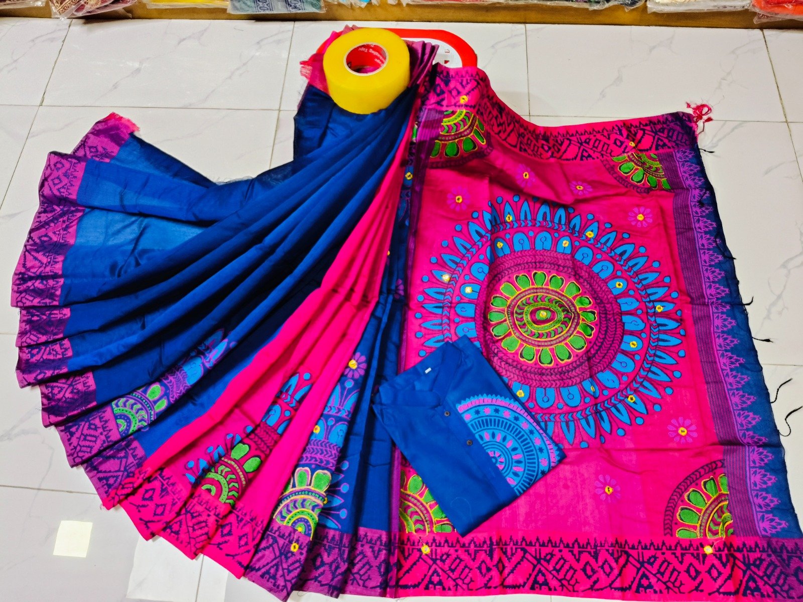 টাঙ্গাইল ধুপিয়ান সিল্ক শাড়ি পাঞ্জাবির কাপল ড্রেস