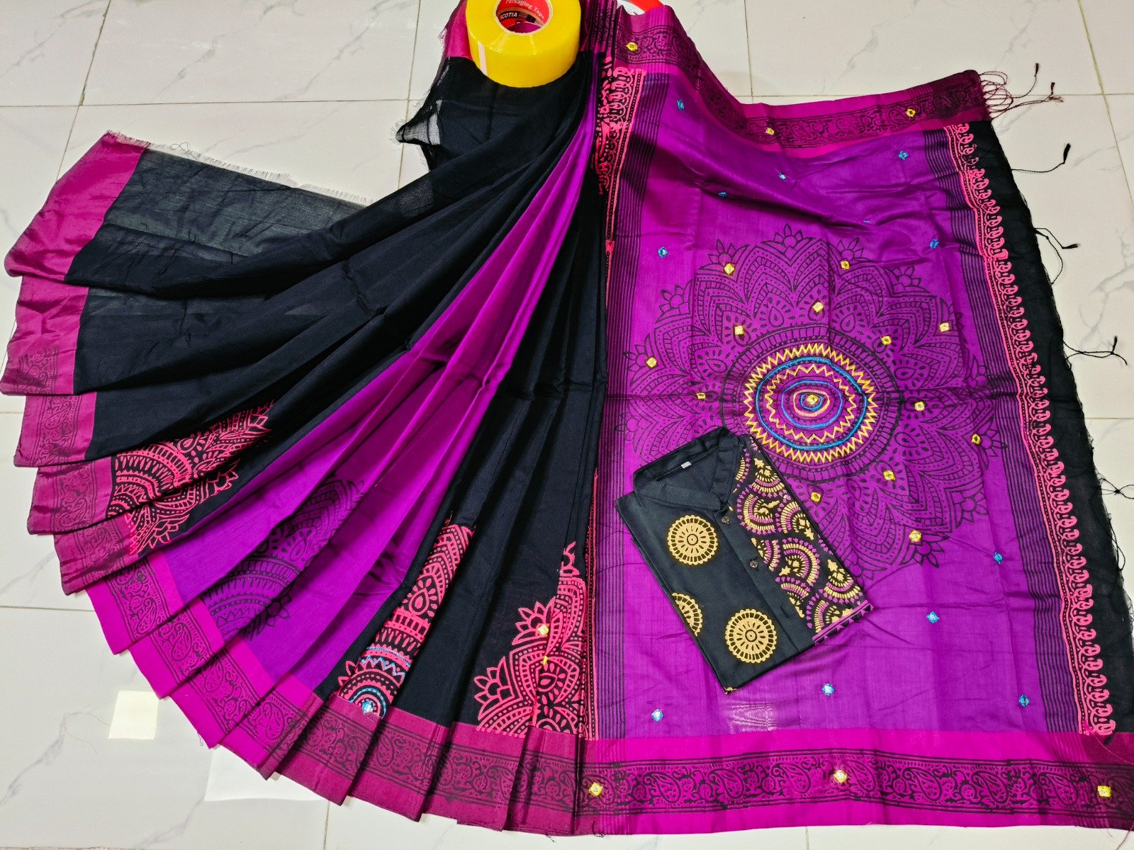 টাঙ্গাইল ধুপিয়ান সিল্ক শাড়ি পাঞ্জাবির কাপল ড্রেস