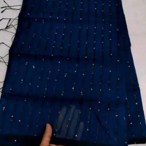 স্টাইলিশ চুমকি শাড়ি