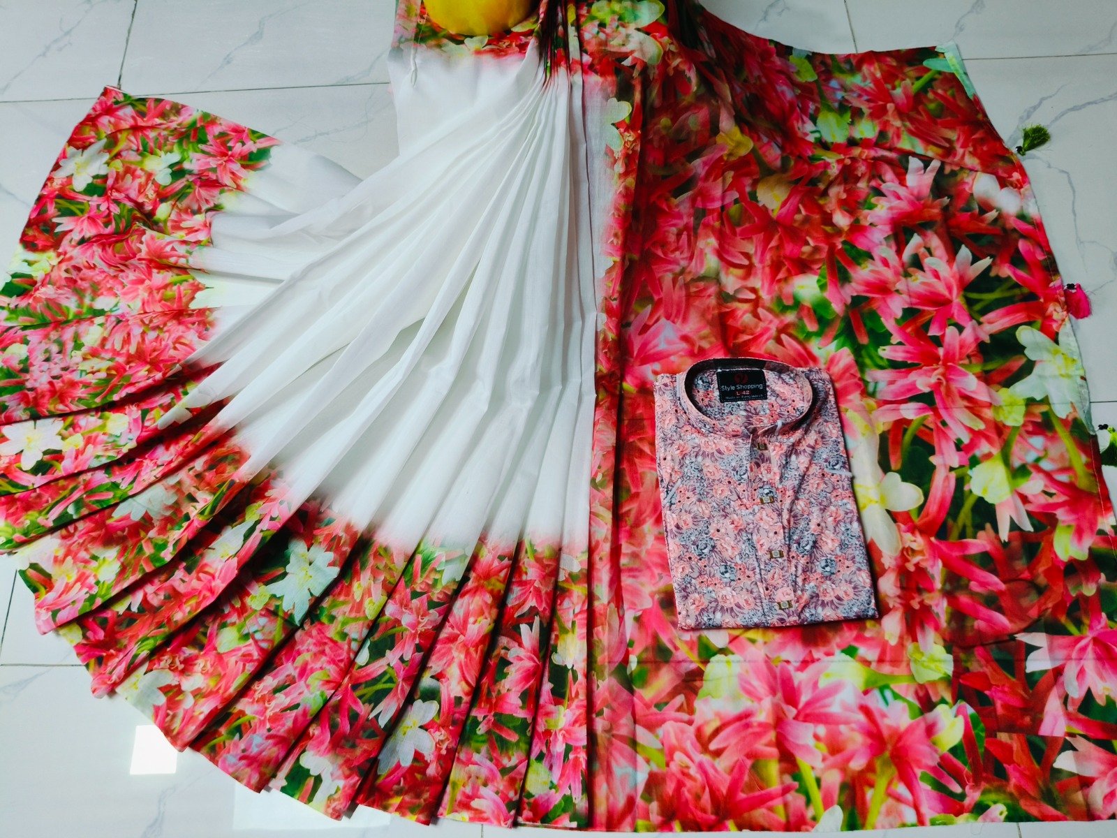 চান্দুরী ডিজিটাল প্রিন্টের শাড়ি এবং পাঞ্জাবি কাপল ড্রেস