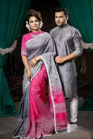 কাপল ড্রেস